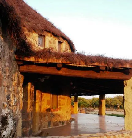 Villaggio Antichi Ovili * Orroli